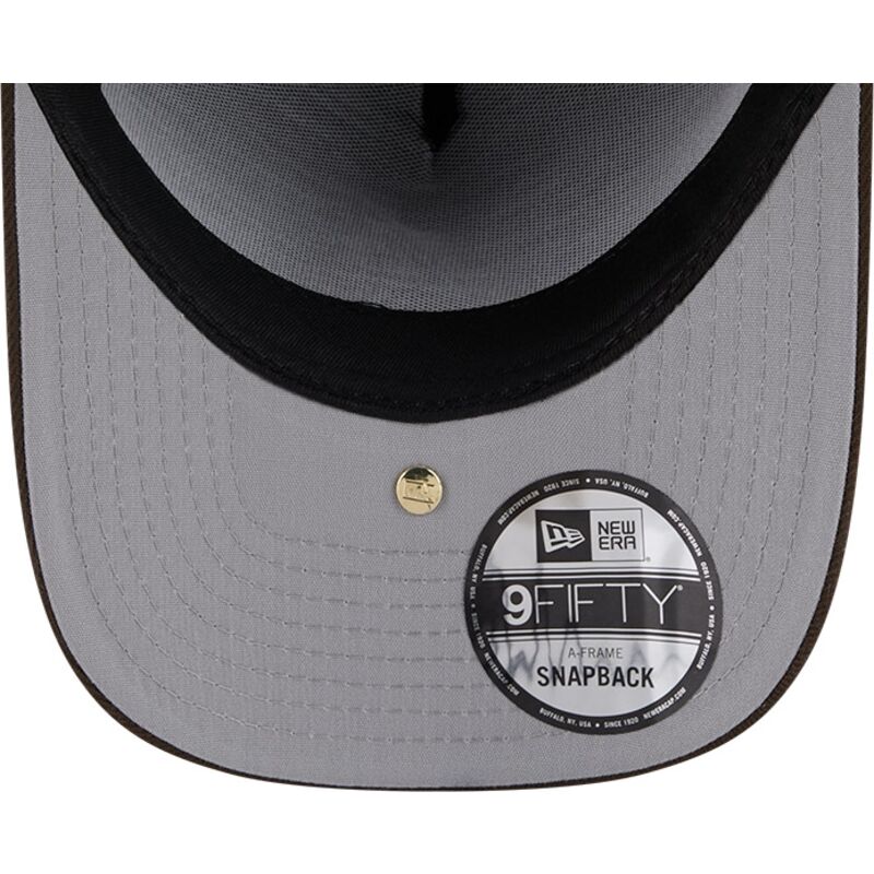 czapki-zakrzywiona-brazowy-snapback-9fifty-a-frame-precurved-visor-pin-atlanta-braves-mlb-new-era