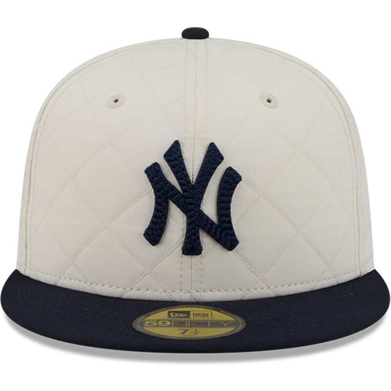 czapki-plaska-bialy-dopasowany-59fifty-checkered-new-york-yankees-mlb-new-era