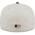 czapki-plaska-bialy-dopasowany-59fifty-checkered-new-york-yankees-mlb-new-era