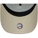 czapki-zakrzywiona-bezowy-snapback-a-frame-league-essential-new-york-yankees-mlb-new-era