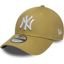 czapki-zakrzywiona-khaki-tasma-regulowana-9forty-league-essential-new-york-yankees-mlb-new-era