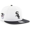 plaska-czapka-biala-snapback-gladki-z-logo-boczny-mlb-chicago-white-sox-47-brand