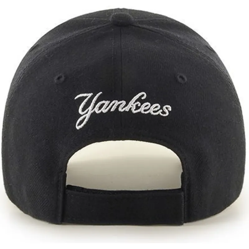 czapki-curva-czarny-tasma-regulowana-lisa-pequeno-new-york-yankees-mlb-47-brand czapki-curva-czarny-tasma-regulowana-lisa-pequeno-new-york-yankees-mlb-47-brand
