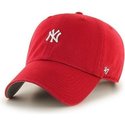 czapka-z-wygietym-daszkiem-czerwona-z-malym-logo-mlb-new-york-yankees-47-brand