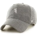szara-czapka-z-zakrzywionym-daszkiem-z-malym-logo-mlb-chicago-white-sox-od-47-brand