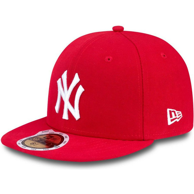 plaska-czapka-czerwona-obcisla-dla-dziecka-59fifty-essential-new-york-yankees-mlb-new-era