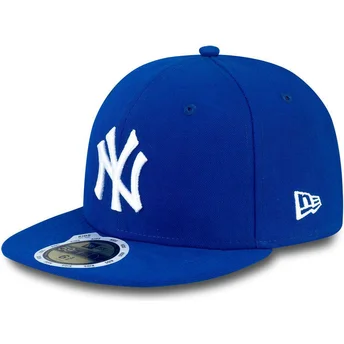 niebieska-dopasowana-czapka-z-daszkiem-dla-dzieci-59fifty-essential-new-york-yankees-mlb-od-new-era